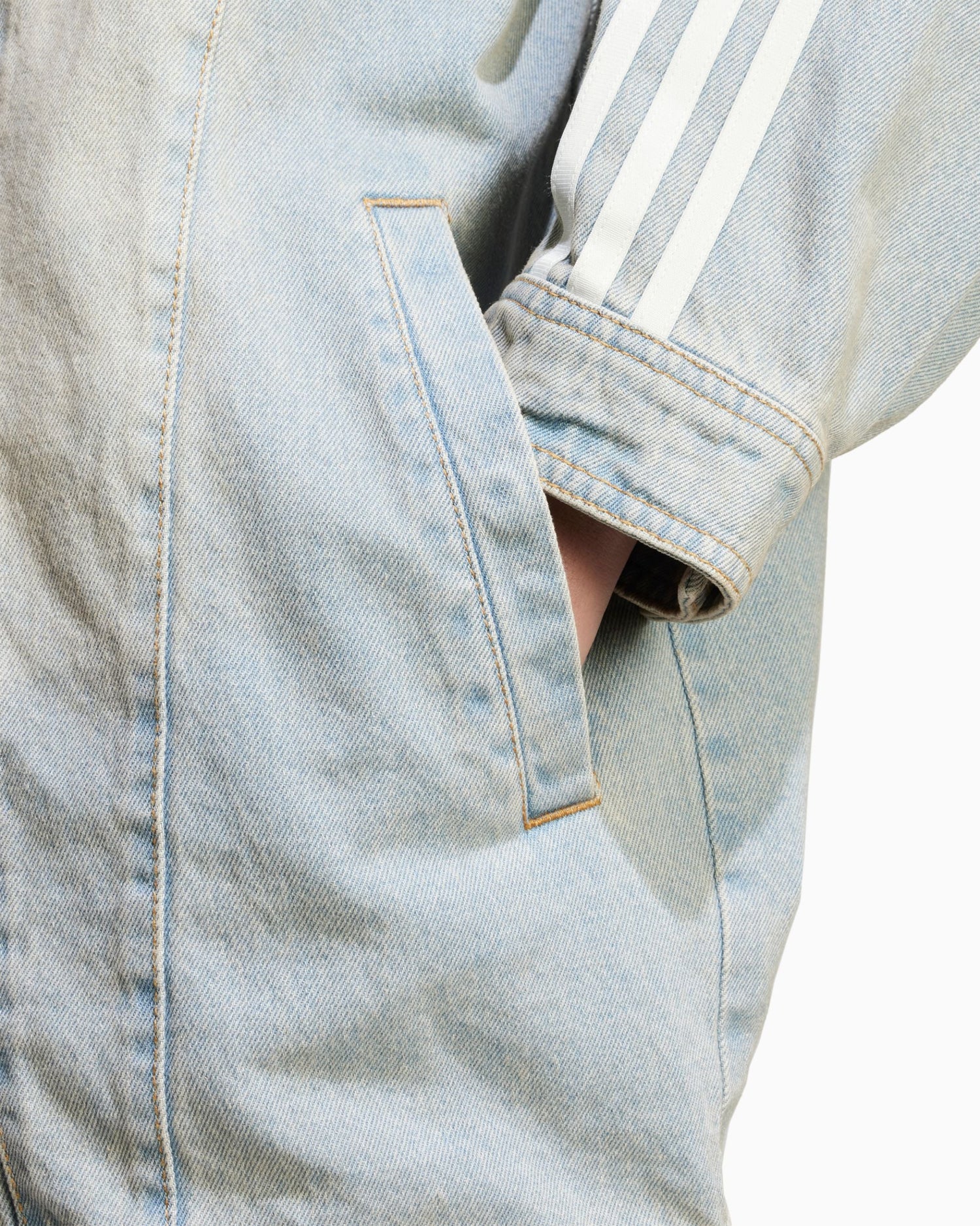 adidas Originals Adilenium Season 3 Two-In-One Kadın Denim Gömlek Ceket