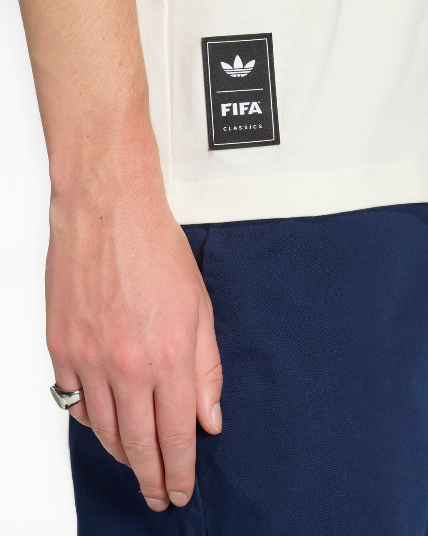 adidas Originals Archive Country Flag Erkek T-Shirt