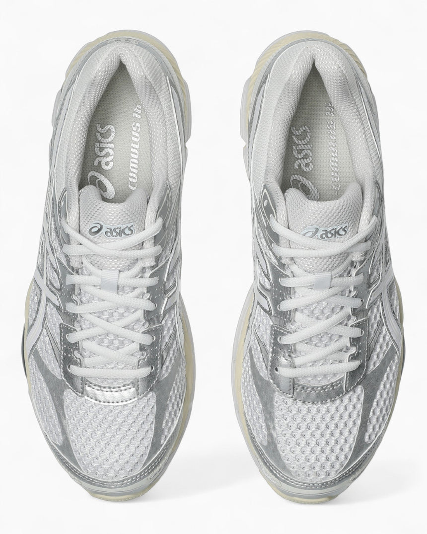 Asics GEL-Cumulus 16 Kadın Sneaker