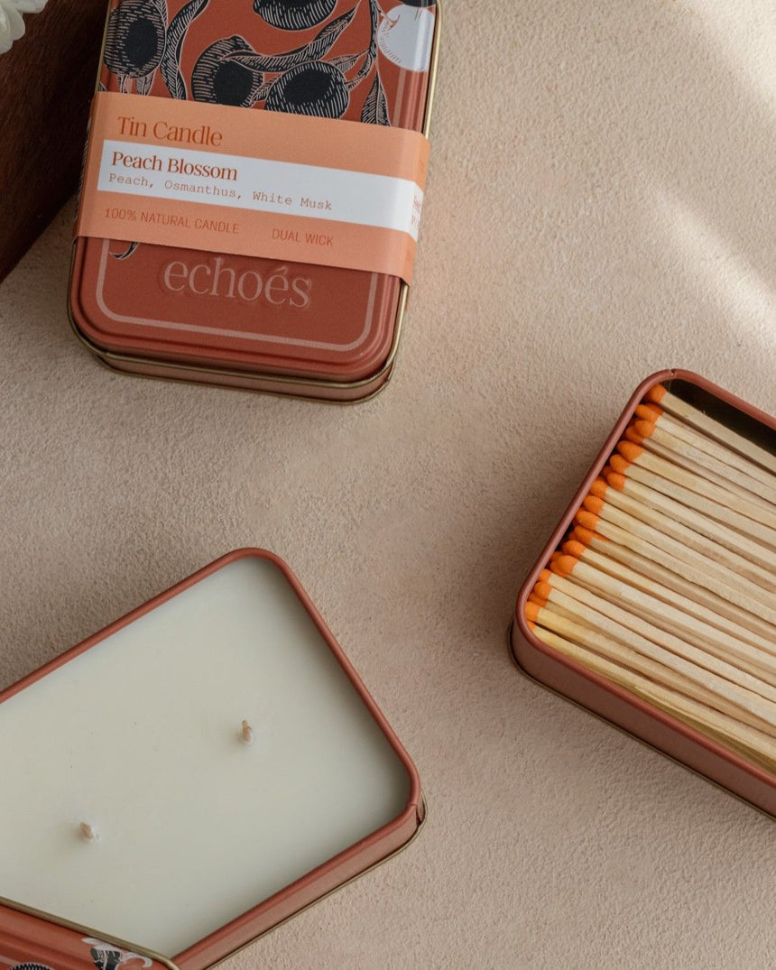 Echoes Lab Peach Blossom Teneke Mum 200 gr