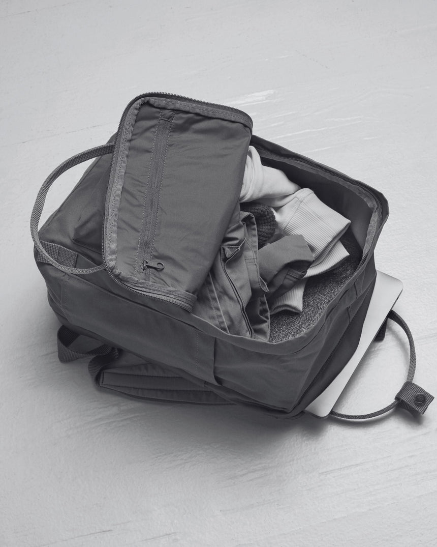 Fjällräven Kånken Laptop 13" Sırt Çantası Blackberry