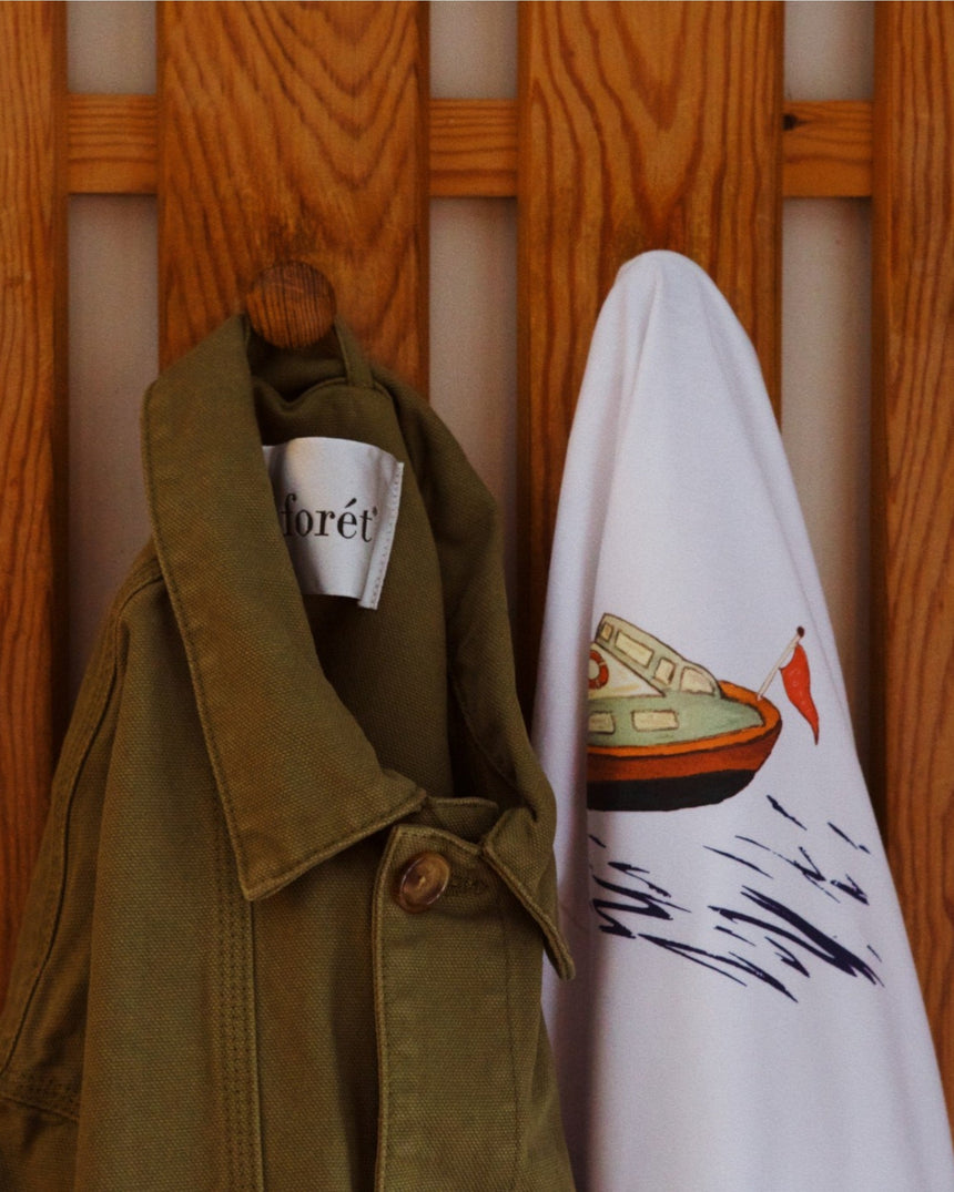 Forét vitruta X forét East T-Shirt