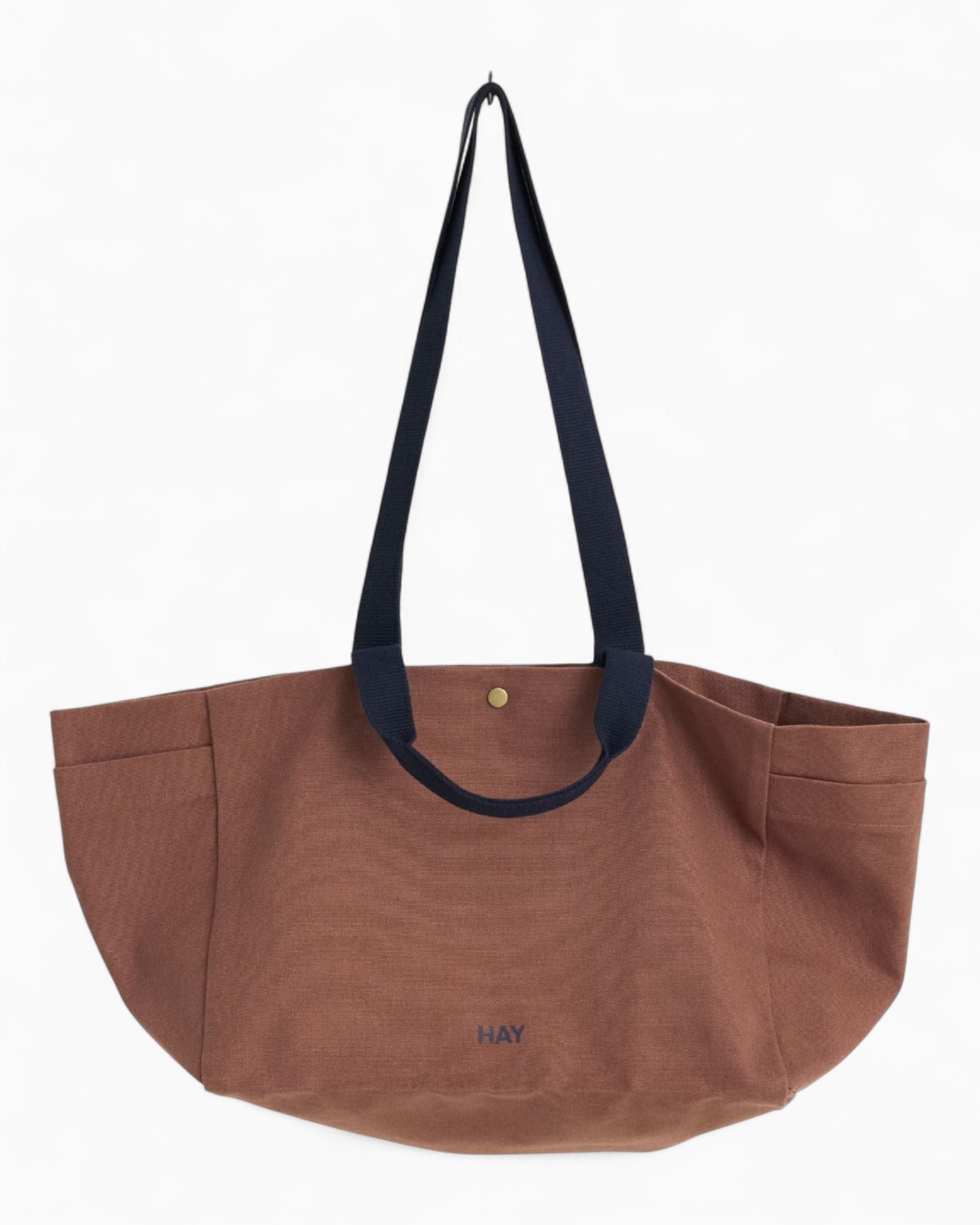 HAY Design Weekend Bag - Small Milk Chocolate
