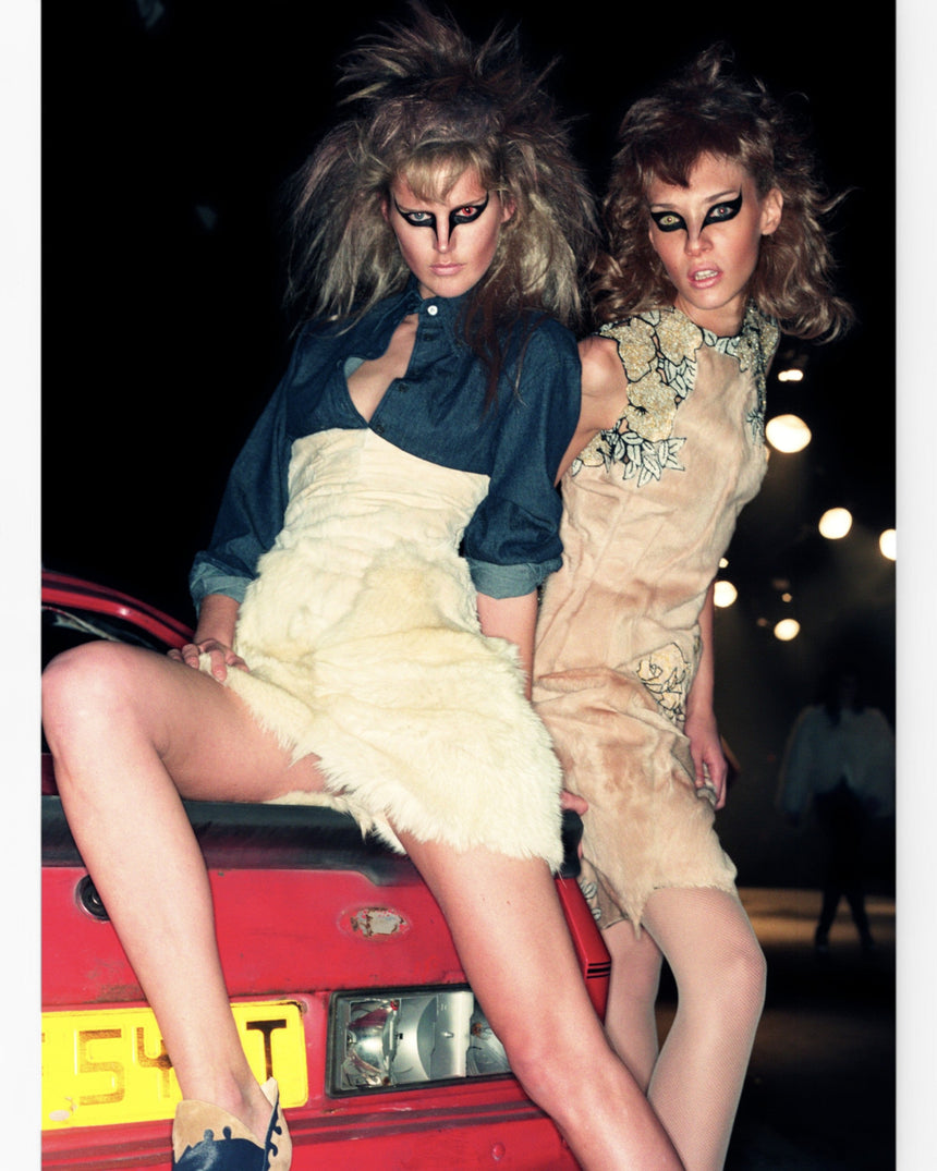 IDEA Gavin Bond - Being There