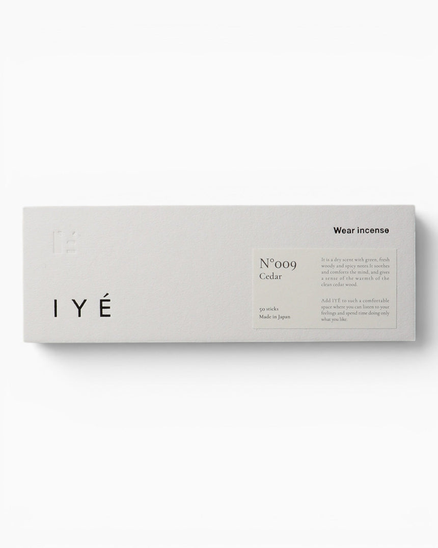 IYÉ IYÉ incense No.009 Cedar Woody