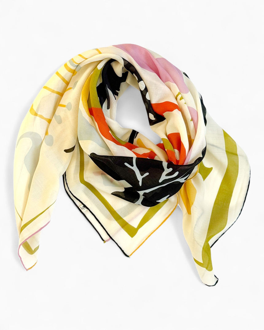 Lar Studio Morning Dew White Wool 130x130 Fular