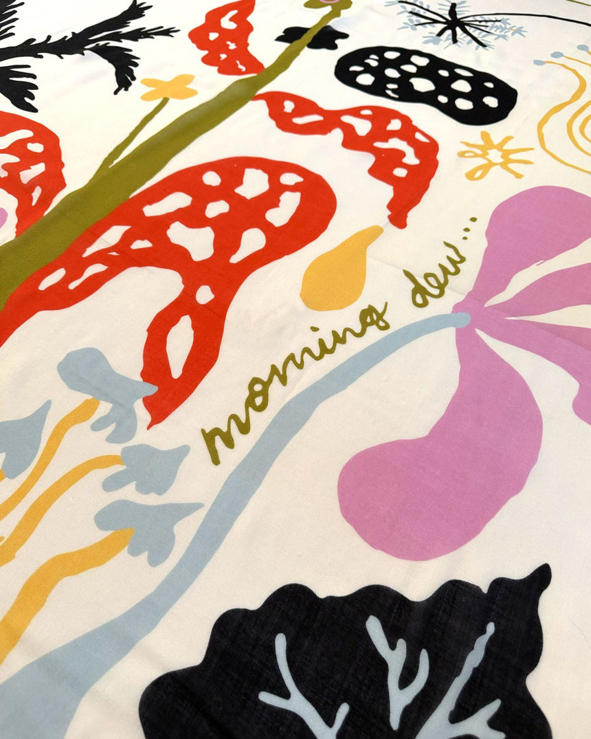 Lar Studio Morning Dew White Wool 130x130 Fular