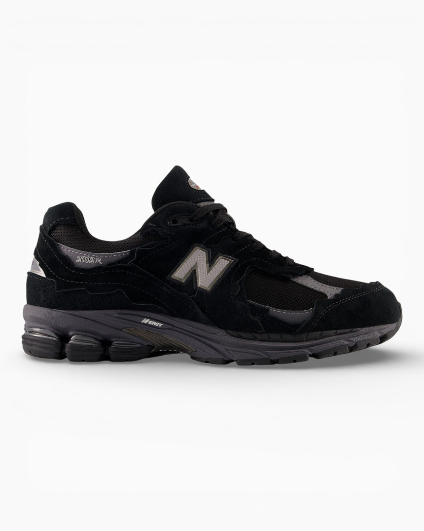 New Balance 2002R GORE-TEX Protection Pack Sneaker Black/Magnet