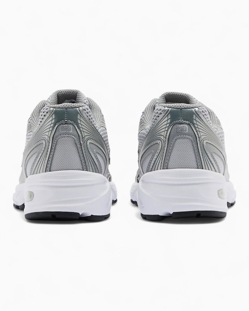 New Balance 740 Erkek Sneaker