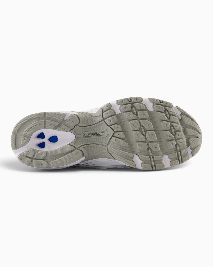 740 Kadın Sneaker