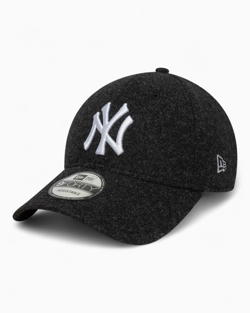 New Era NY Yankees Melton Wool 9FORTY Şapka Black