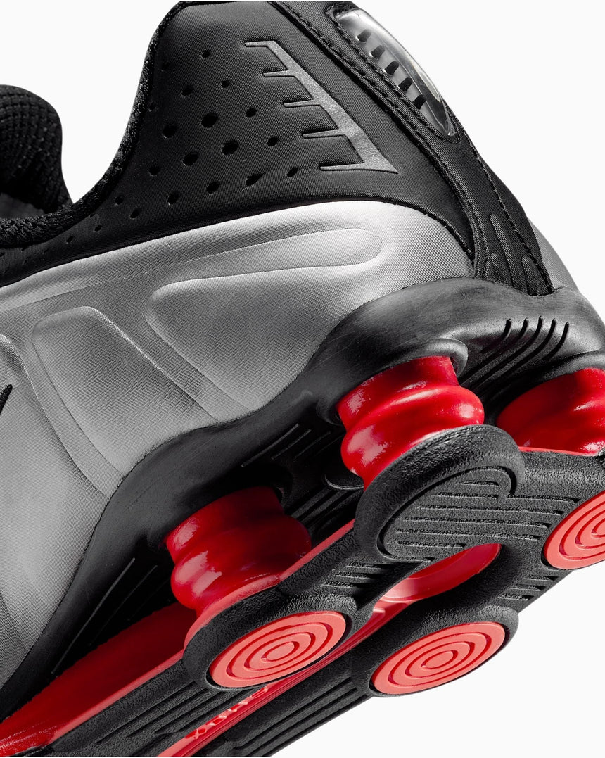 Nike Shox R4 Kadın Sneaker