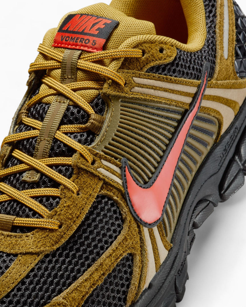 Nike Zoom Vomero 5 PRM Erkek Sneaker