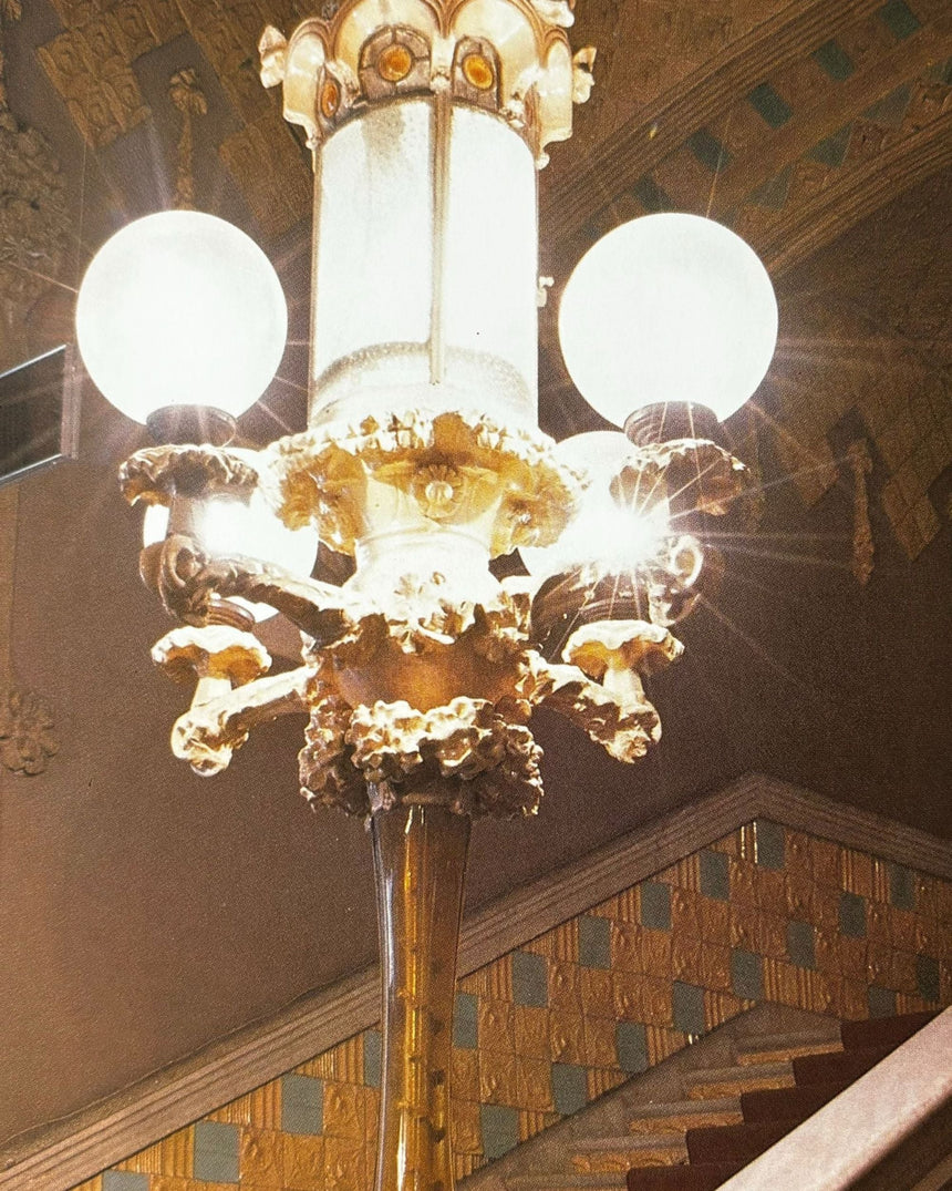 Pestil Books for vitruta A Stroll Through Modernista Barcelona