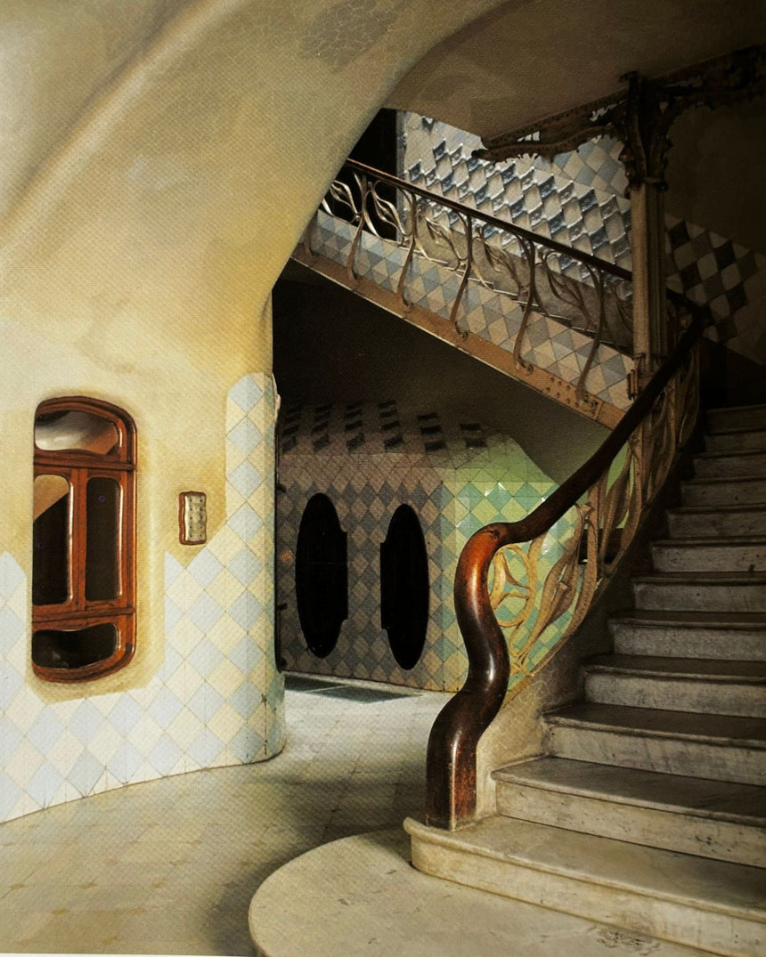 Pestil Books for vitruta A Stroll Through Modernista Barcelona