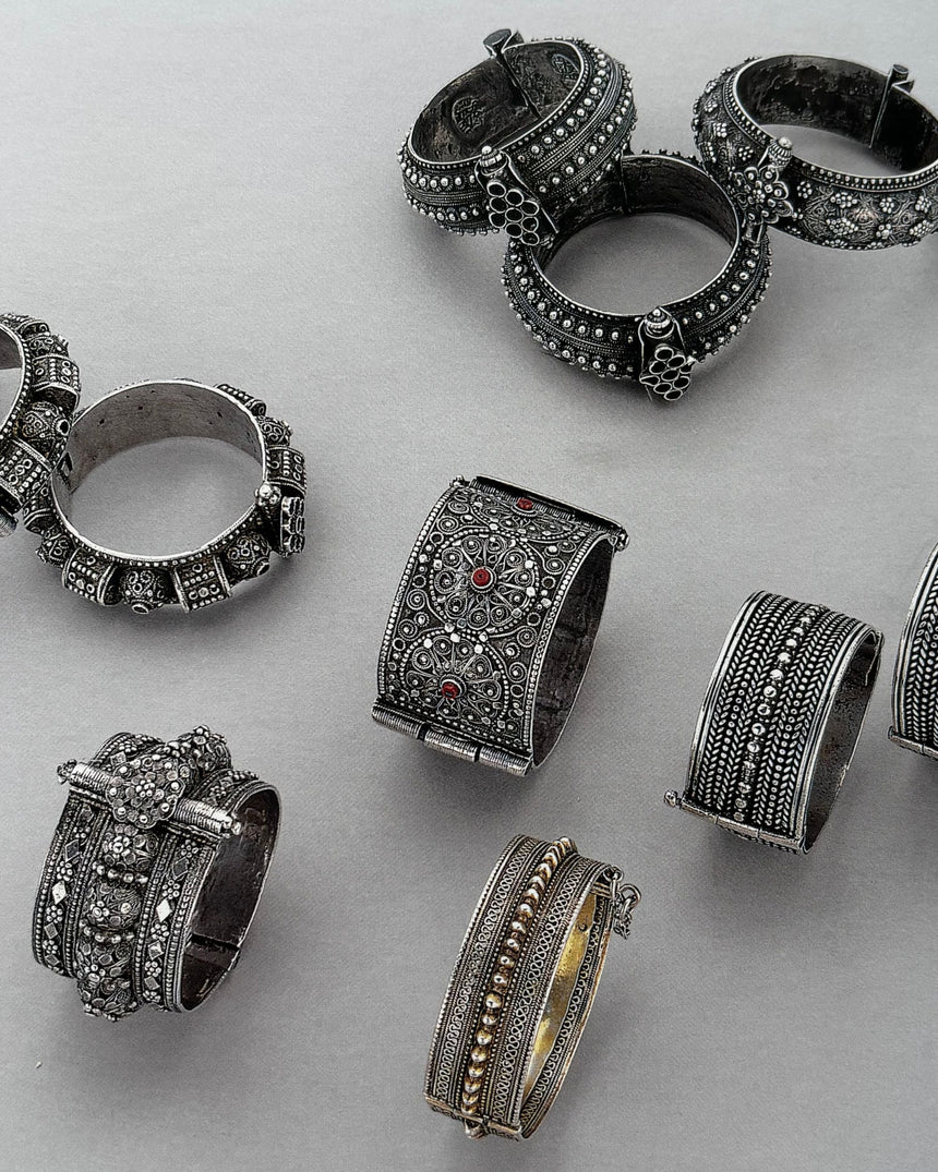 Pestil Books for vitruta A World of Bracelets