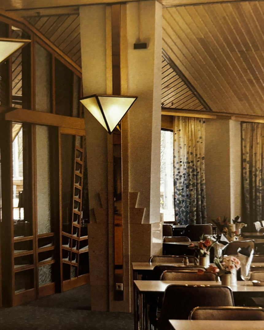 Pestil Books for vitruta Art Deco Interiors