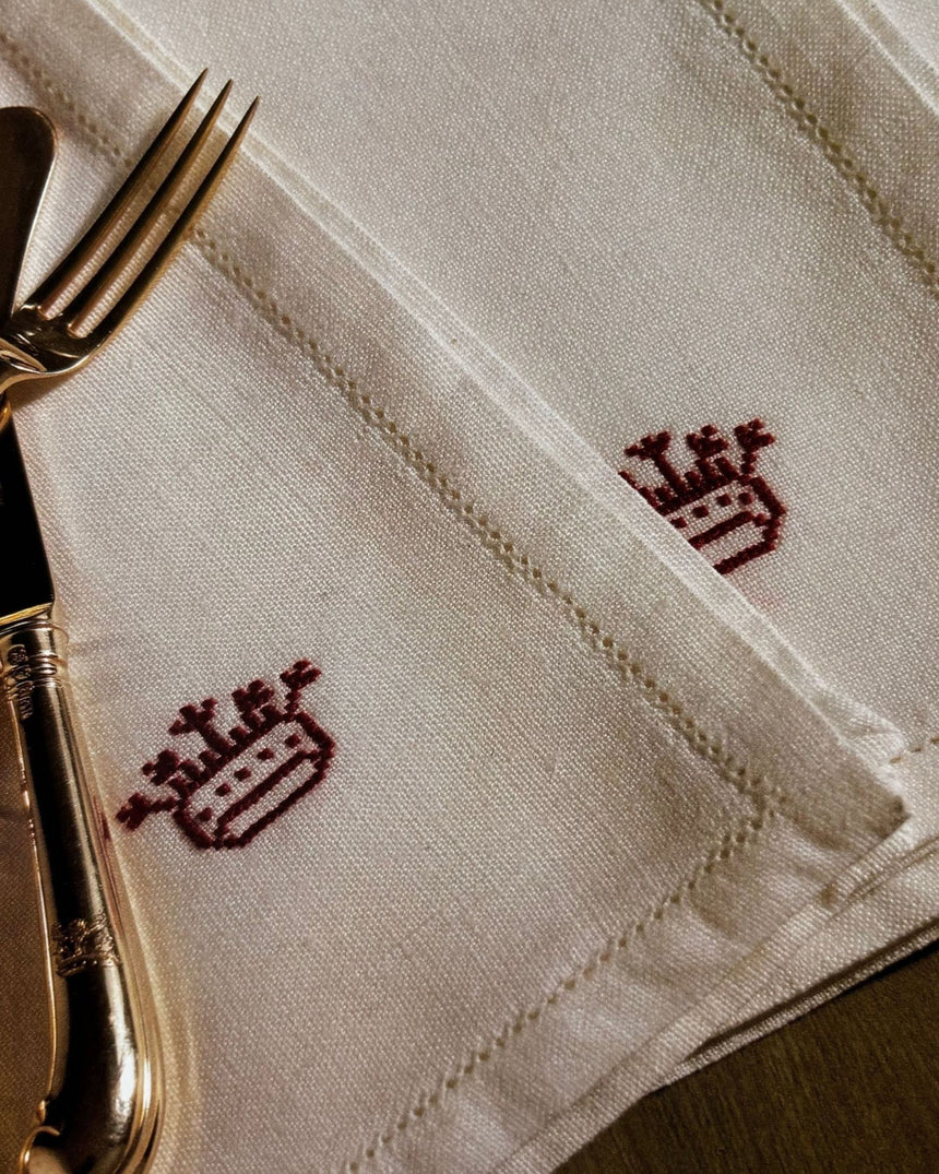 Pestil Books for vitruta Creating the Look: Swedish Style