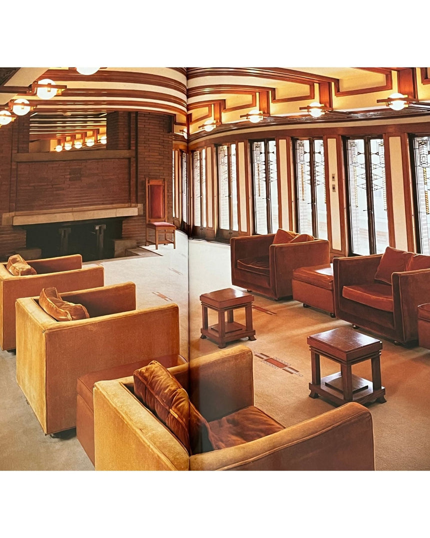 Pestil Books for vitruta Frank Lloyd Wright