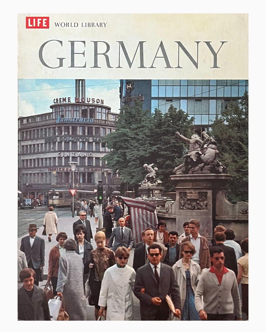 Pestil Books for vitruta Germany: Life World Library