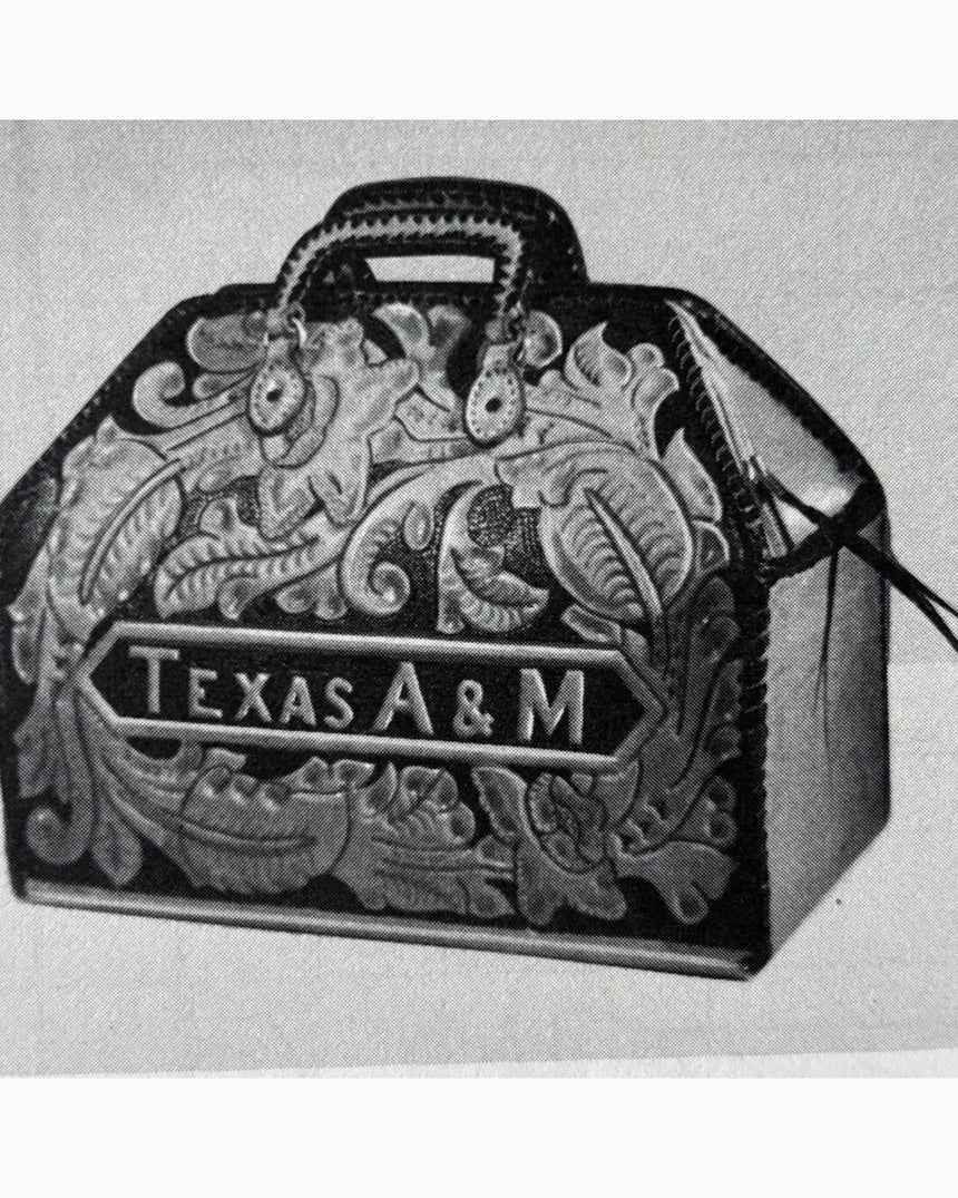 Pestil Books for vitruta Leather Tooling & Carving