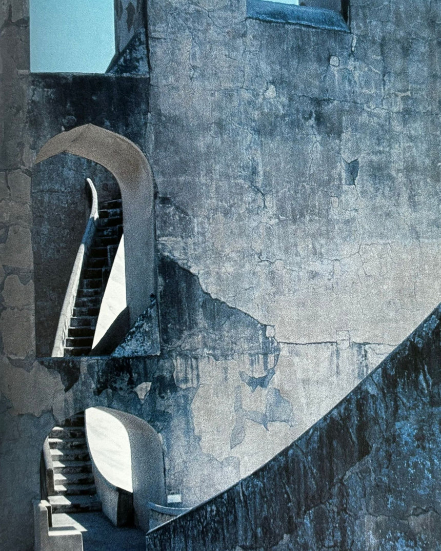 Pestil Books for vitruta Rajasthan: Land of Kings