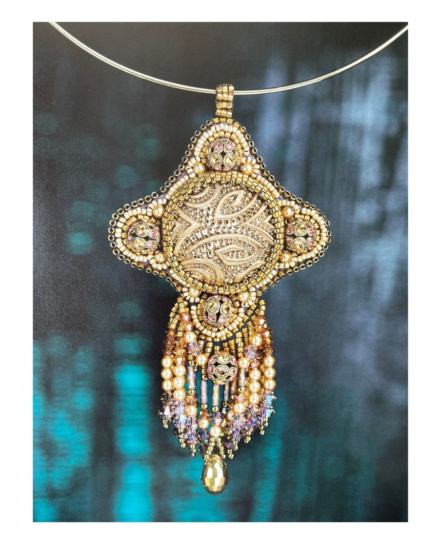 Pestil Books for vitruta Sherry Serafinis Sensational Bead Embroidery 25 Inspiring Jewelry Projects