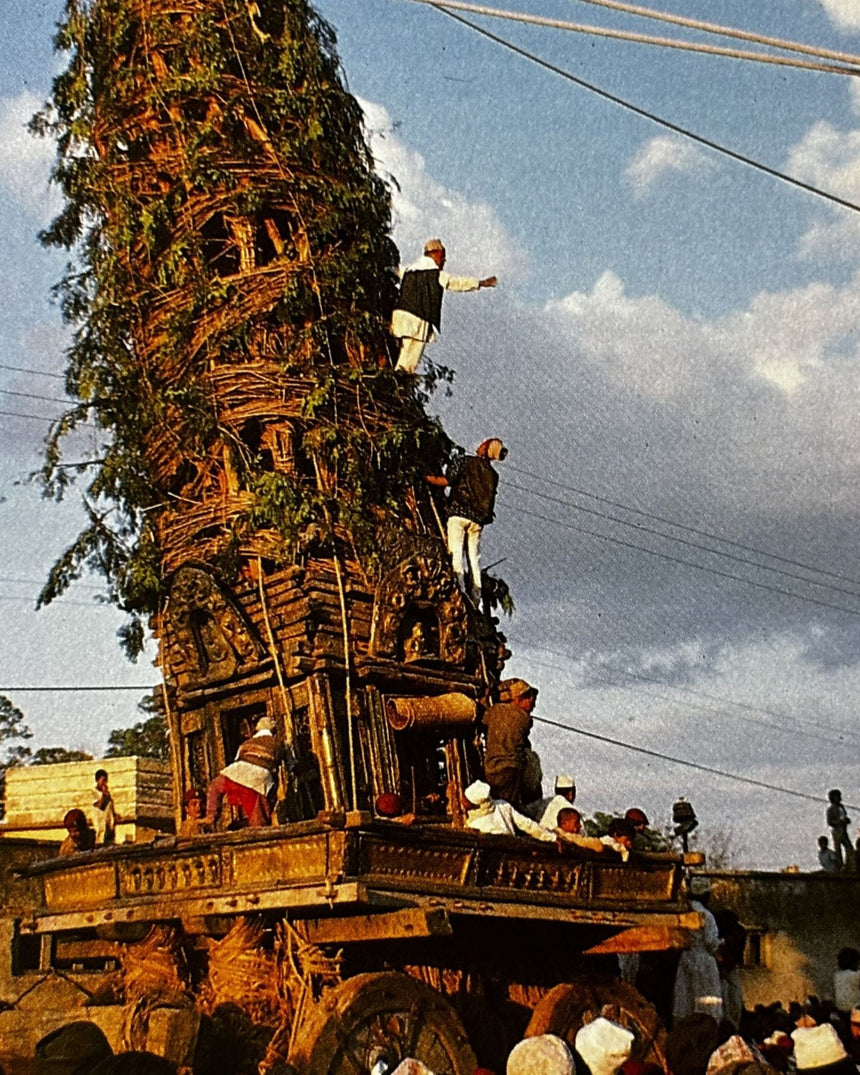 Pestil Books for vitruta The Katmandu Valley