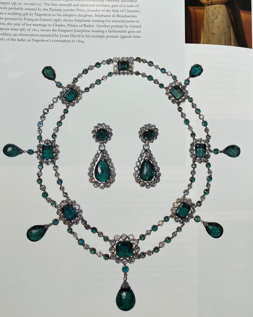 Pestil Books for vitruta The Necklace: From Antiquity to the Present