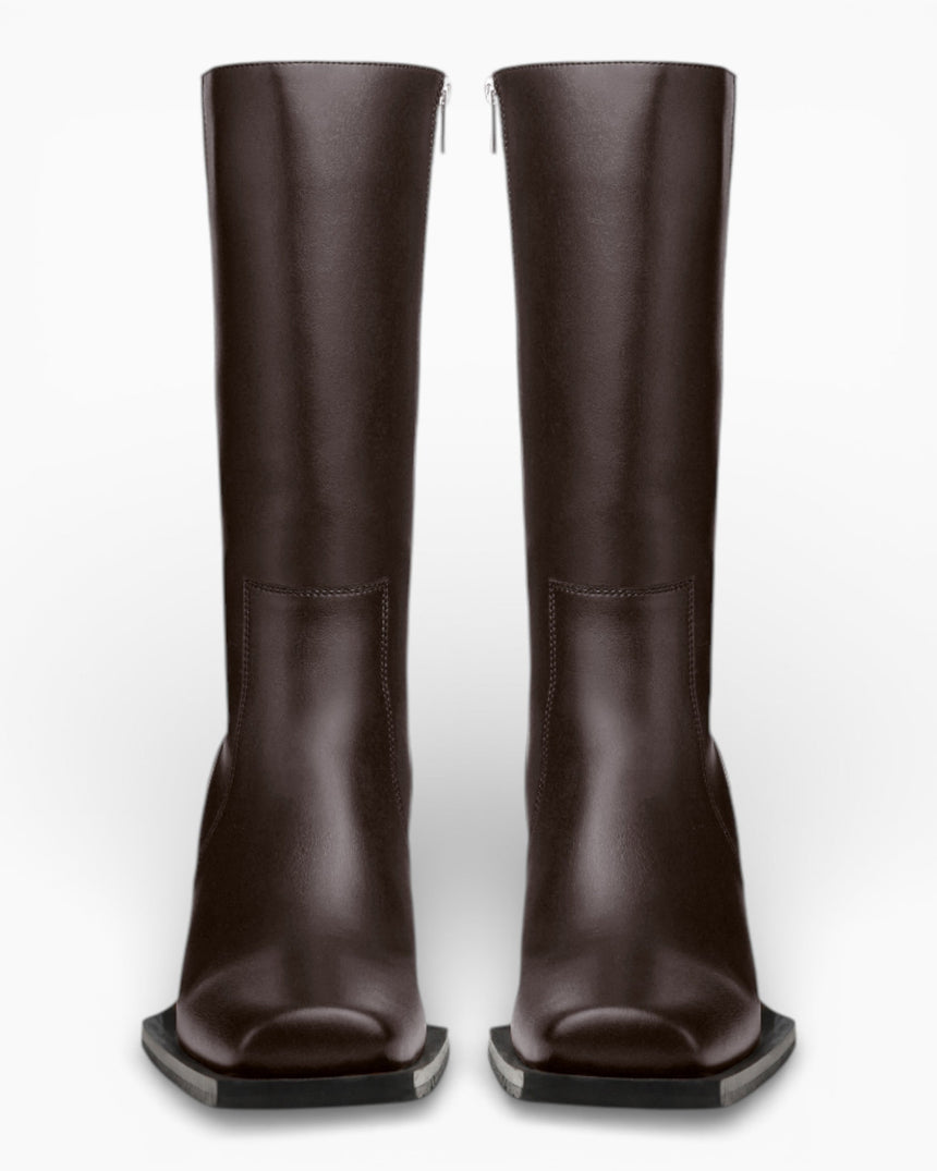 Prev KAREL X Kadın Bot