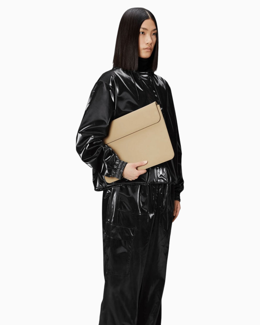 Rains Laptop Portfolio 13"