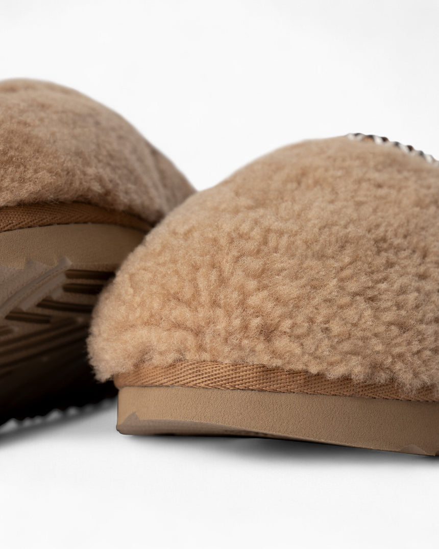 UGG Tasman Maxi Curly Kadın Terlik