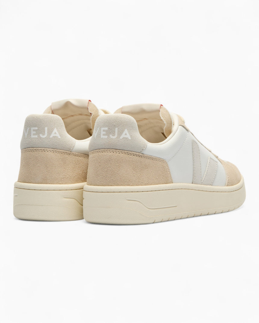 VEJA V-82 Grained Leather Kadın Sneaker