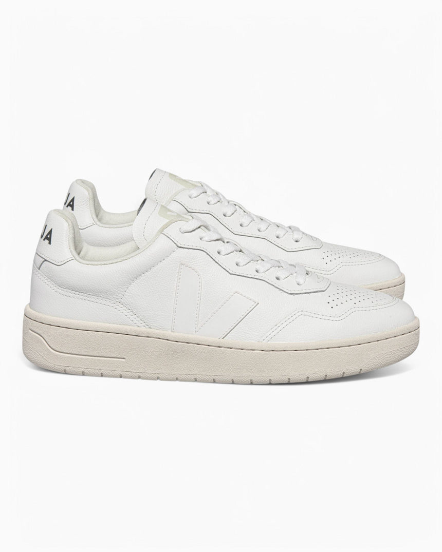VEJA V-90 Leather Erkek Sneaker Extra White