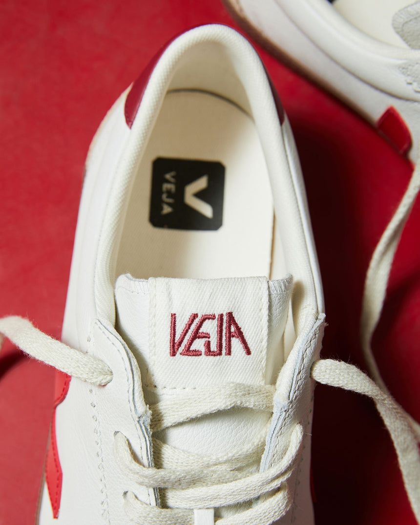 VEJA Volley Organic Traced Leather Erkek Sneaker