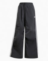 adidas Originals Adicolor 3-Stripes Woven Parachute Kadın Pantolon Black