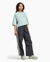adidas Originals Adicolor 3-Stripes Woven Parachute Kadın Pantolon