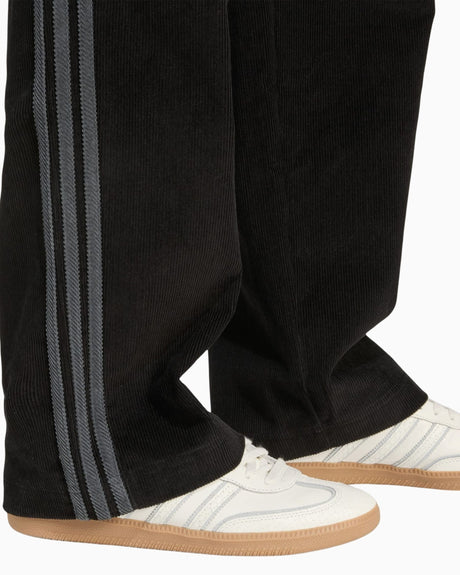 adidas Originals Corduroy Erkek Pantolon