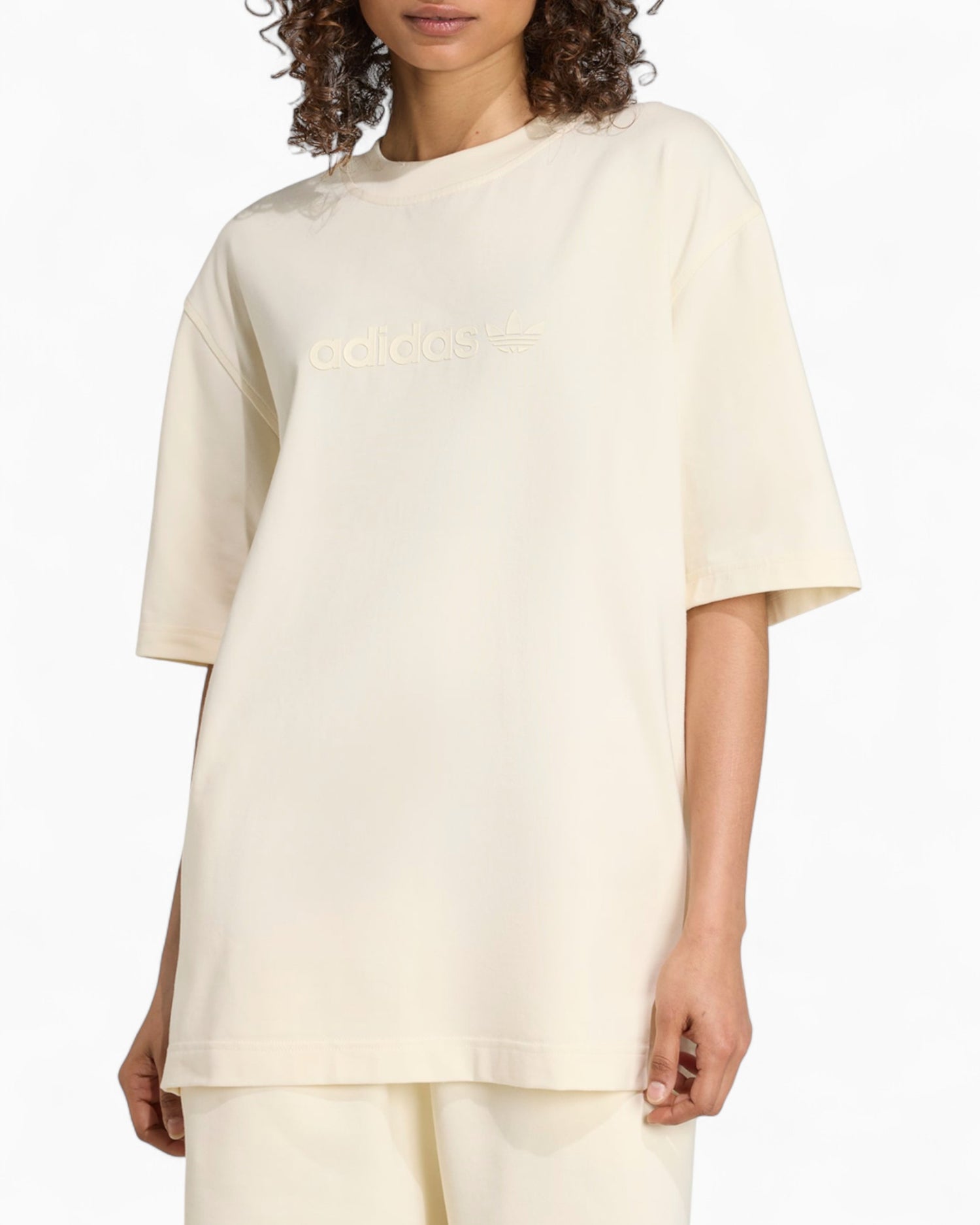 adidas Originals Essentials Linear Oversized Kadın T-Shirt