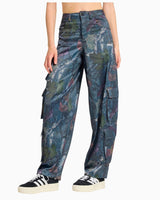 adidas Originals Leaf Camo Print Satin Cargo Kadın Pantolon