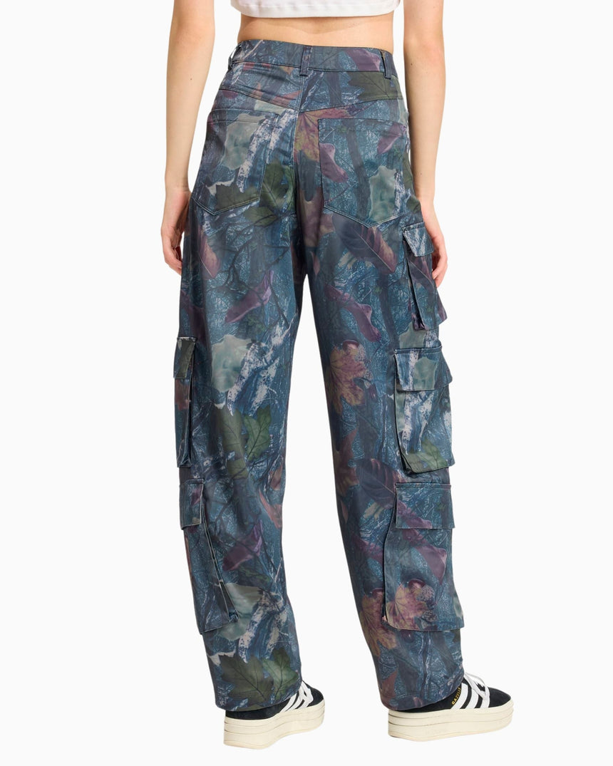 adidas Originals Leaf Camo Print Satin Cargo Kadın Pantolon
