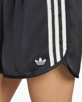 adidas Originals Satin Shorts Ruffle 3-Stripes Kadın Şort