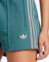 adidas Originals Summer Glow Classic Kadın Şort