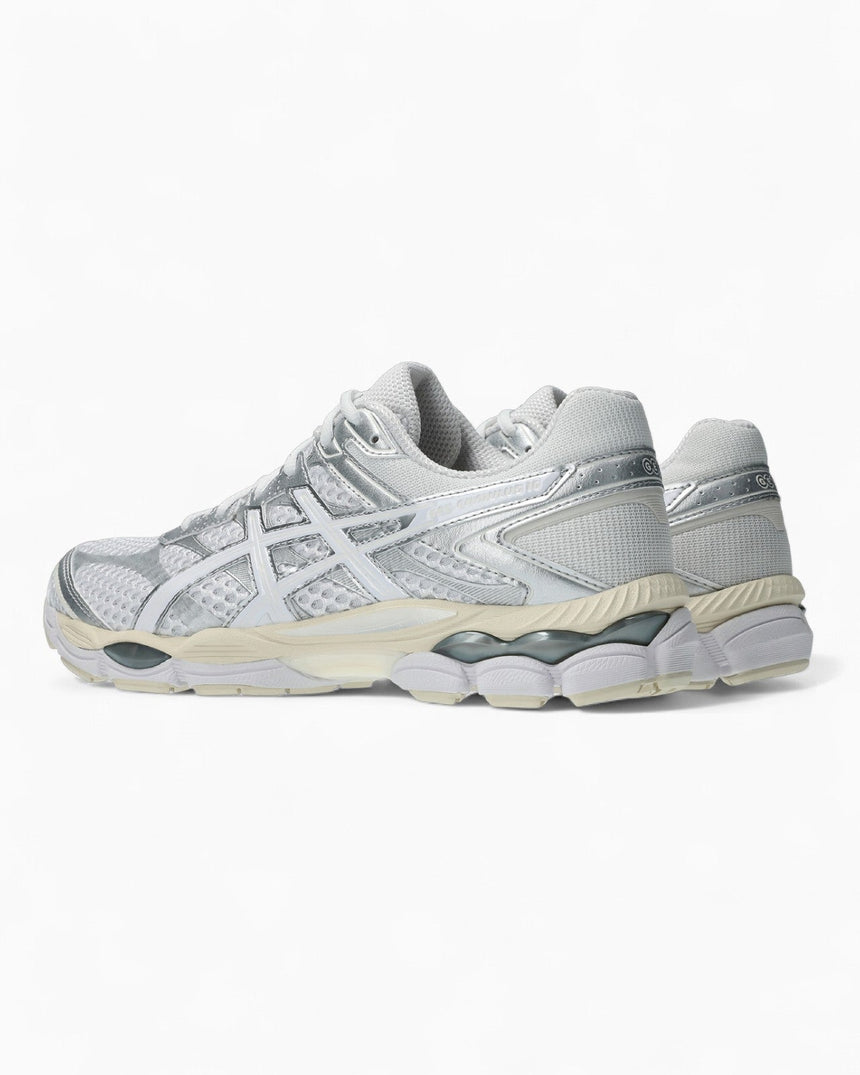 Asics GEL-Cumulus 16 Kadın Sneaker