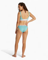 Calvin Klein Low Rise Bikini Briefs 3PK Modern Logo - Kadın