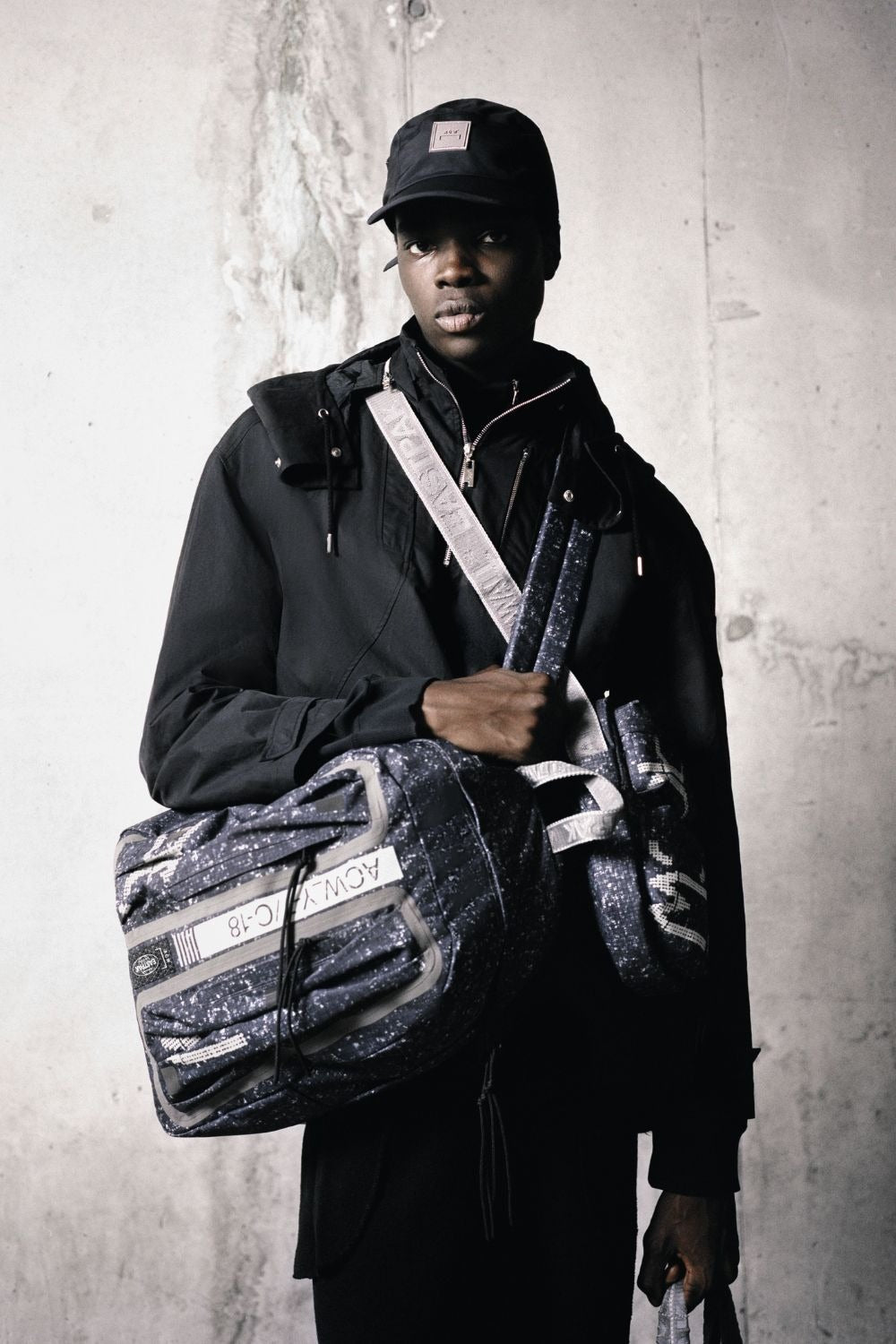 ★韓国の人気★A-COLD-WALL X EASTPAK PRINT TOTE BAG★関税込★ ☆韓国の人気☆A-COLD-WALL X EASTPAK PRINT TOTE BAG☆関税込