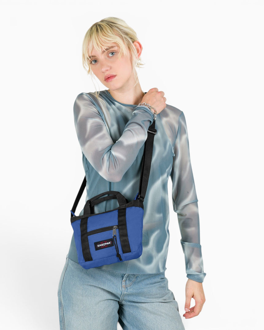 Eastpak Travel Tote Mini Omuz Çantası