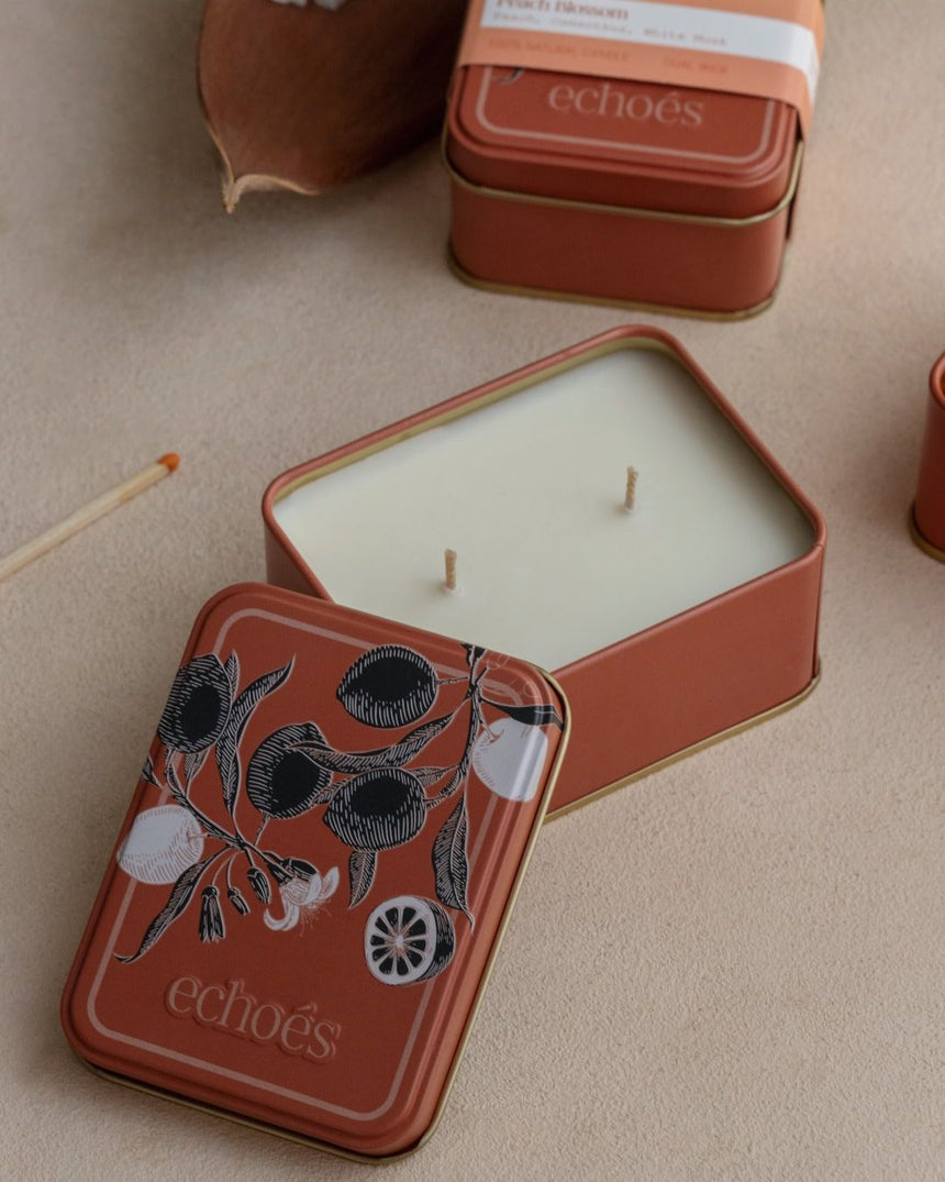 Echoes Lab Peach Blossom Teneke Mum 200 gr