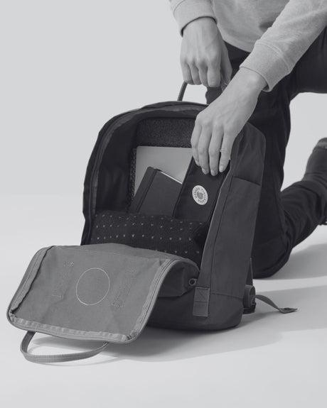 Fjällräven Kånken Classic Sırt Çantası Graphite