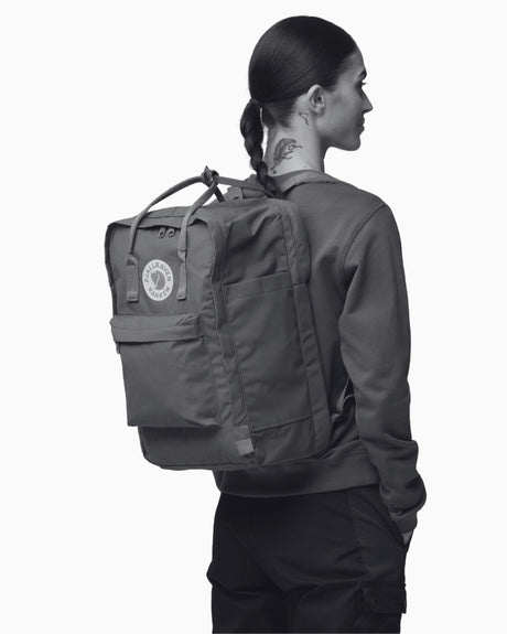 Fjällräven Kånken Laptop 17" Sırt Çantası Graphite